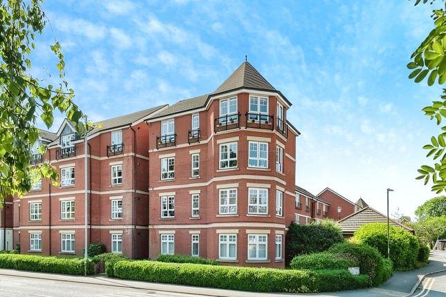 Flat for sale in St. Peters Close, Bromsgrove, Worcestershire B61