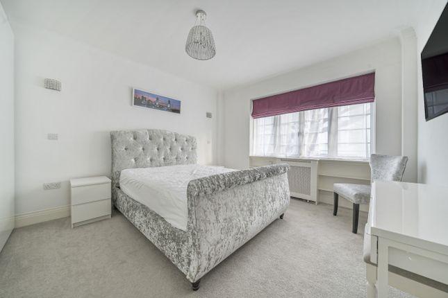 Flat for sale in Redcliffe Close, Old Brompton Road, London SW5