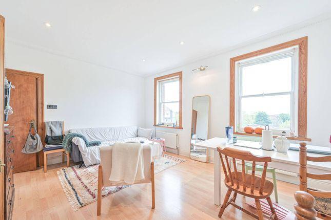 Flat for sale in Frognal, Hampstead, London NW3