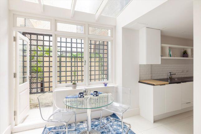 Flat for sale in North Audley Street, Mayfair, London W1K