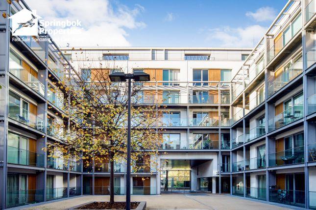 Flat for sale in Southstand Apartments, Highbury Square, London, Greater London N5