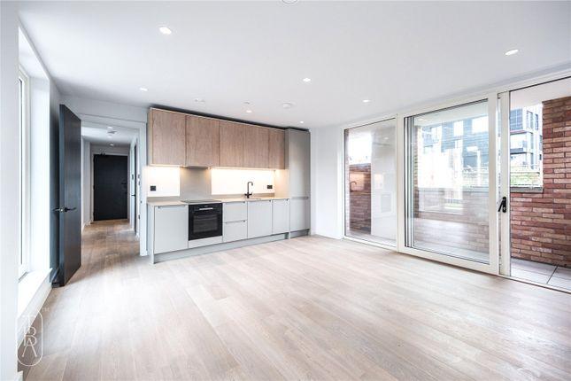 Flat for sale in Lamb Lane, London Fields, London E8