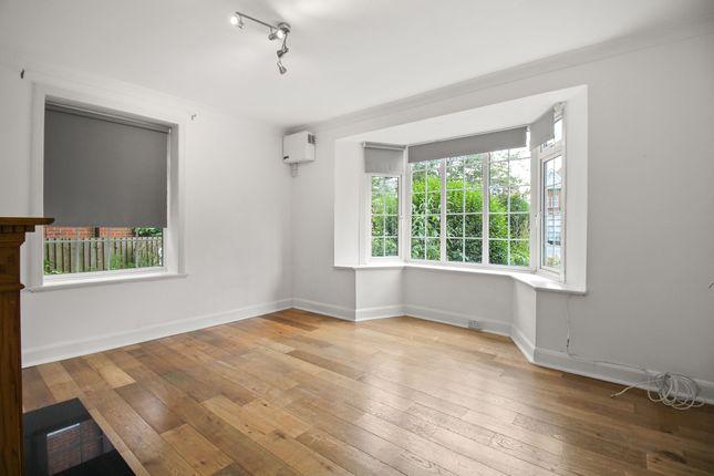 Flat for sale in Flat, Finchley Court, Ballards Lane, London N3