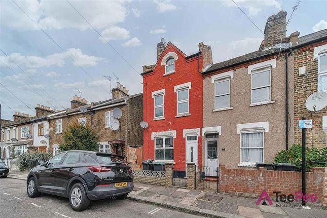 Terraced house for sale in Farningham Road, London N17