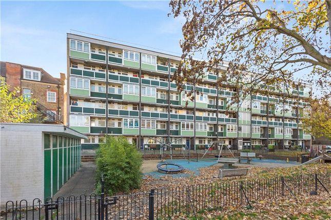 Property for sale in Sceaux Gardens, London SE5