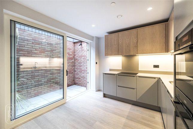 Terraced house for sale in Lamb Lane, London Fields, London E8