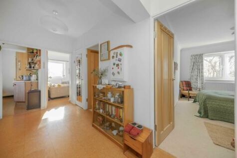 2 bedroom flat for sale in Highbury Quadrant, Highbury, N5
