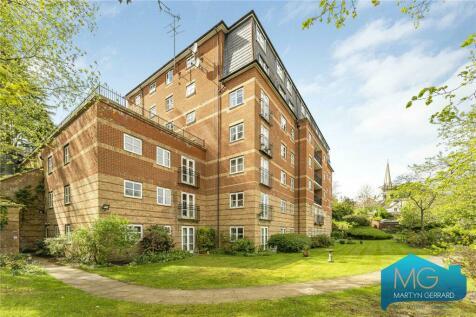 1 bedroom apartment for sale in Church Crescent, London, N10