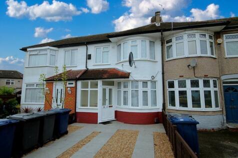 2 bedroom terraced house for sale in Westbury Avenue, Southall, UB1