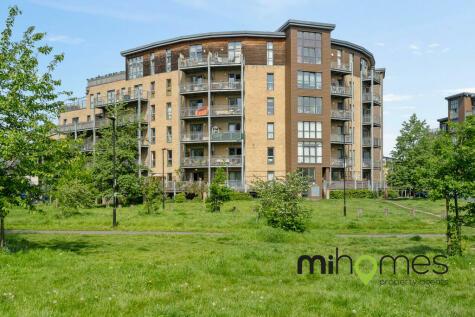 1 bedroom apartment for sale in Limehouse Lodge, E5