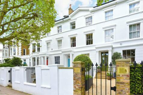 2 bedroom apartment for sale in Regents Park Road, Primrose Hill, London, NW1