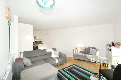 1 bedroom flat for sale in Hippersley Point, London, SE2