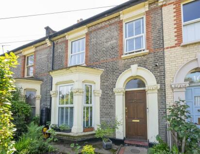 3 bedroom terraced house for sale in Clarence Road, Manor Park, E12
