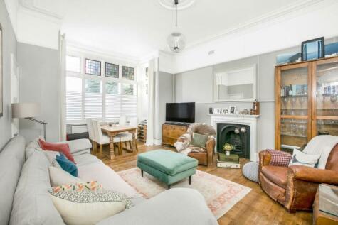 1 bedroom apartment for sale in Harold Road, Crystal Palace, London, SE19