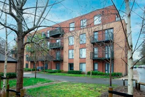 1 bedroom flat for sale in Flat , Merstham House,  Iron Railway Close, Coulsdon, CR5