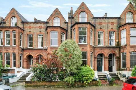 5 bedroom terraced house for sale in Northolme Road, Highbury, London, N5