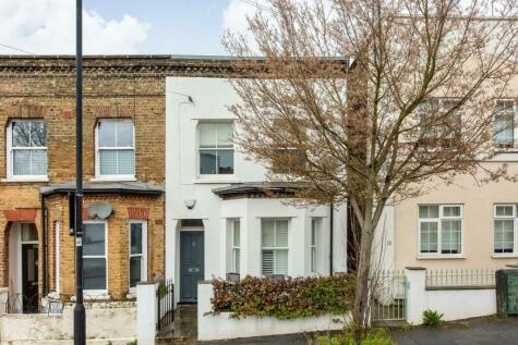 1 bedroom apartment for sale in Birkbeck Hill, Dulwich, London, SE21
