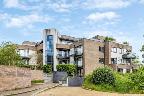 2 bedroom flat for sale in Henry Chester Building, London, SW151LY, SW15