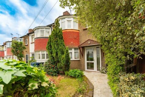 3 bedroom end of terrace house for sale in Brentvale Avenue,  Southall, Hanwell borders, UB1