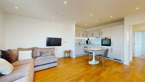 3 bedroom apartment for sale in Mahindra Way, Beckton, London, E6