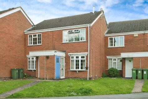 2 bedroom maisonette for sale in The Square, Glenfield, Leicester, Leicestershire, LE3