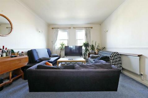 2 bedroom flat for sale in William Square, London, SE16