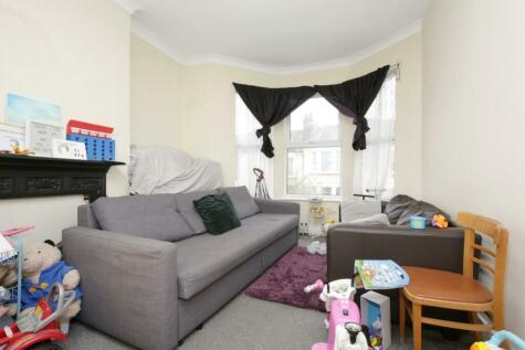 2 bedroom flat for sale in Harringay Ladder, N4