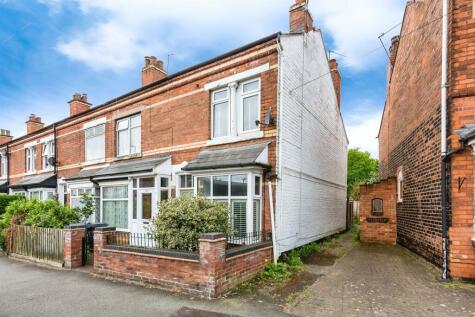 2 bedroom end of terrace house for sale in Riland Road, Sutton Coldfield, B75