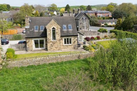 4 bedroom detached house for sale in Station Road, Birstwith, HG3