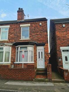 2 bedroom end of terrace house for sale in Gateford Road, Worksop, S81