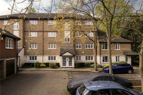1 bedroom apartment for sale in Selhurst Close, Wimbledon, London, SW19