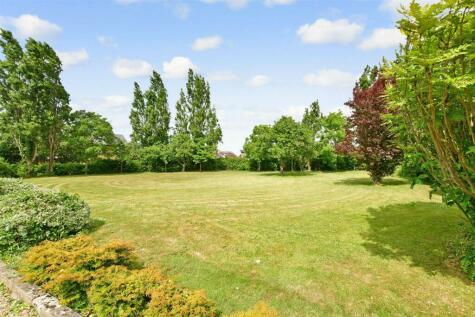 7 bedroom detached house for sale in Highstead, Chislet, Canterbury, Kent, CT3