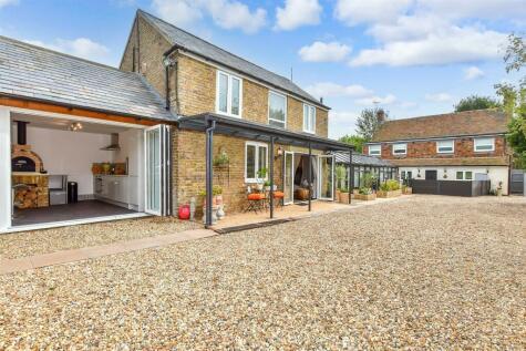 5 bedroom detached house for sale in The Street, Stourmouth, Canterbury, Kent, CT3