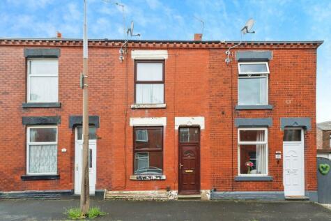 3 bedroom terraced house for sale in Elgin Street, Ashton-under-Lyne, Greater Manchester, OL7