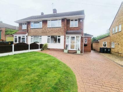3 bedroom semi-detached house for sale in Mountford Drive, Four Oaks, Sutton Coldfield, B75