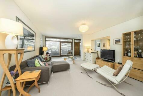 1 bedroom flat for sale in Barbican, Mountjoy House, EC2Y