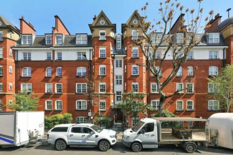 1 bedroom flat for sale in Flaxman Terrace, Bloomsbury, WC1H