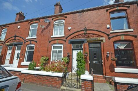 3 bedroom terraced house for sale in Ramsden Street, Ashton-Under-Lyne, OL6