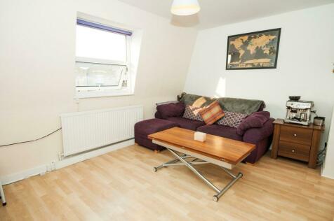 1 bedroom apartment for sale in Mile End Road, Stepney Green E1