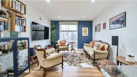 1 bedroom apartment for sale in Warwick Building, Chelsea Bridge Wharf, Queenstown Road, SW11