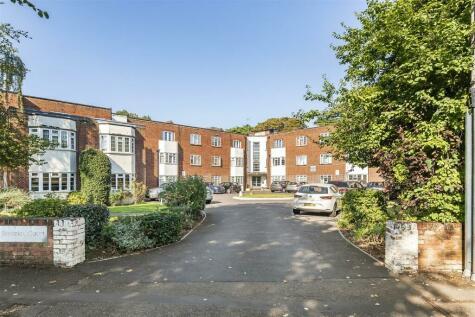 2 bedroom apartment for sale in Berkeley Court ,Coley Avenue, Reading, RG1