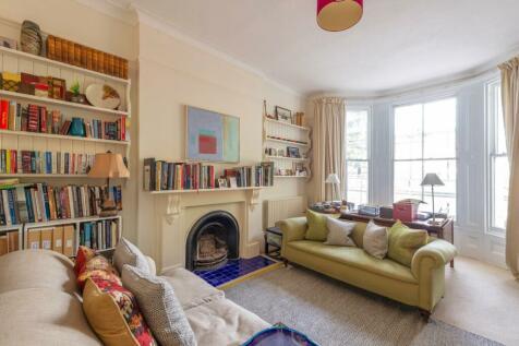 2 bedroom flat for sale in St. Charles Square, North Kensington, W10