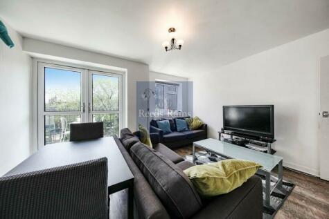 3 bedroom apartment for sale in Lambeth Walk, London, SE11