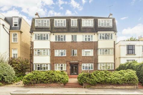 3 bedroom flat for sale in St. Mark's Hill, Surbiton, KT6