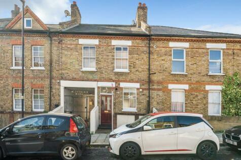 3 bedroom terraced house for sale in St. Louis Road, West Norwood, SE27