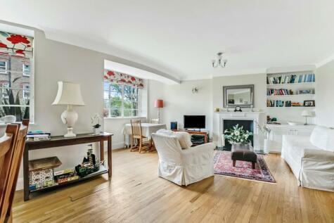 3 bedroom apartment for sale in Cholmeley Park, Highgate Village, N6