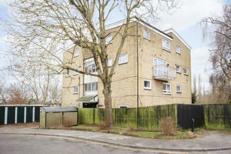 2 bedroom flat for sale in City View, Canterbury, CT2