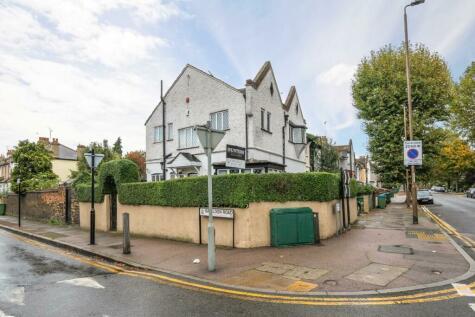 3 bedroom end of terrace house for sale in Mcleod Road, Abbey Wood, SE2