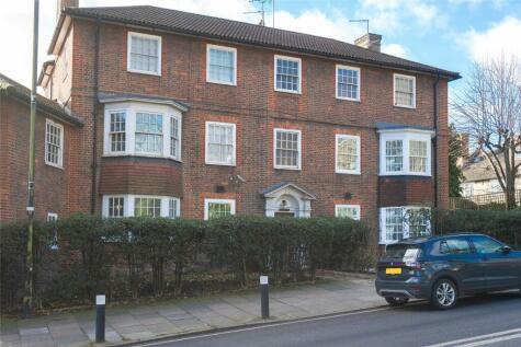 3 bedroom apartment for sale in Holly Bank, Muswell Hill, London, N10
