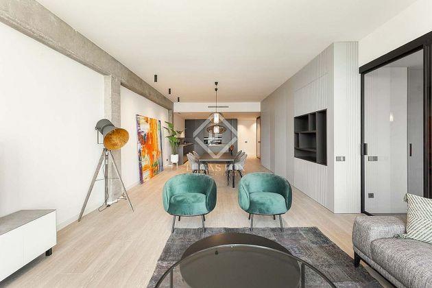 Piso en alquiler en La Vila Olímpica del Poblenou de 2 habitaciones con muebles y aire acondicionado